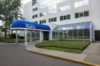 Embassy Suites by Hilton Cincinnati Northeast Blue Ash - parking