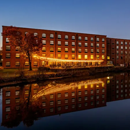 The Loom Hotel, Tapestry Collection by Hilton Hotels in Warwick