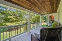Historic charm in downtown Tryon; 18 Minutes from Tryon Intl Equestrian Center - Homestays