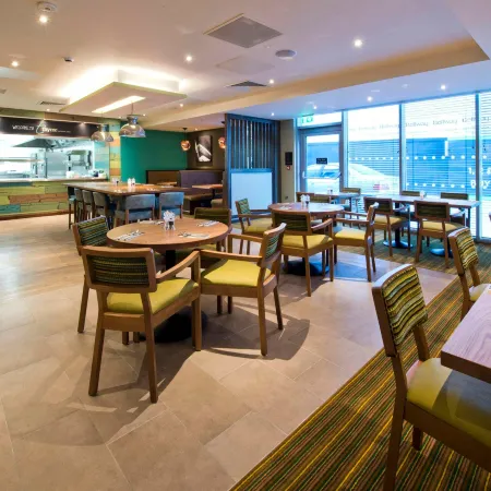 Premier Inn Slough Central South