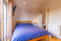 Cosy Glamping Pod Near Garth With River Views - 4 звезды