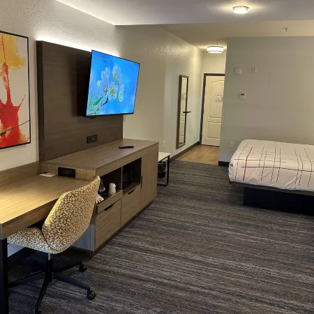 La Quinta Inn & Suites by Wyndham Macon West