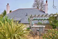 Charming Cottage for 4 in Dorset - 4-Star