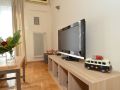 exarchia-a-nice-and-cozy-apartment
