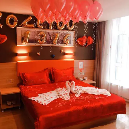 7 Days Premium Hotel (Nenjiang New Bus Station)