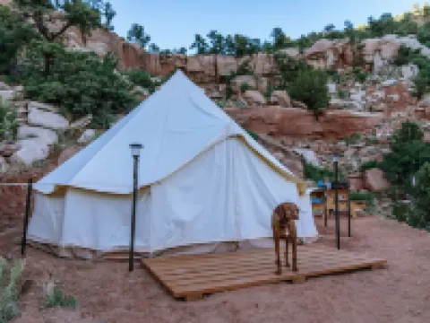 ザイオン グランピング アドベンチャーズ ヒルデールのホテル