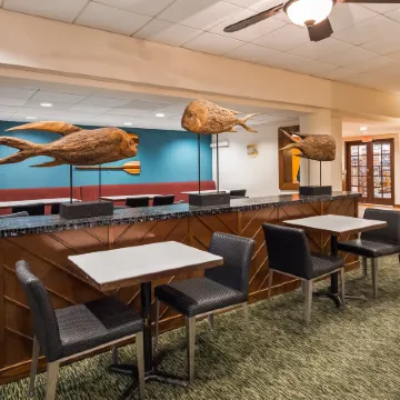 Airport Honolulu Hotel