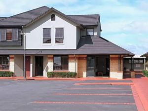 Quantum Lodge Motor Inn
