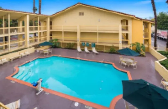 Days Inn by Wyndham San Diego Vista Hotels in Vista