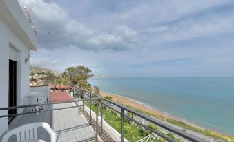 Cicasub Guest House and Holiday Homes Crotone Apartment 3