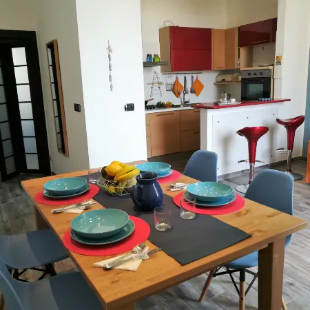 Air-Conditioned Apartment in the Center of Formia 400 Meters from the Station
