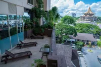The Waterfront Hotel Kuching Hotel di Kuching