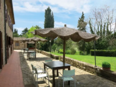 Apartment Le Palaie - 'Panettoni' PEC201 by Interhome