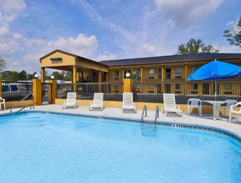 Americas Best Value Inn Montezuma