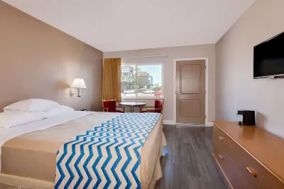 Travelodge by Wyndham Eureka Hotels in Eureka