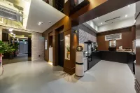 Hotel in Modern Cheongju Terminal - bar