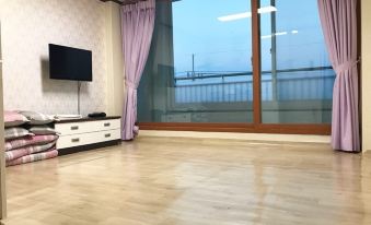 Hwaseong Daesung Condo Pension