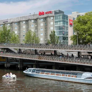 Ibis Amsterdam Centre Отели рядом с достопримечательностью «Круглая лютеранская церковь»