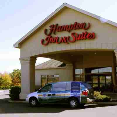 Hampton Inn & Suites Binghamton/Vestal Hotel Exterior