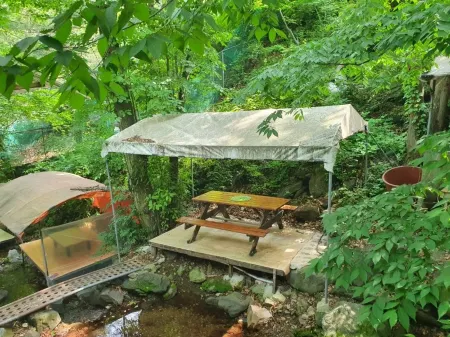 Gongju Sangwongol Rest Area Pension Отели рядом с достопримечательностью «Magoksa Temple»