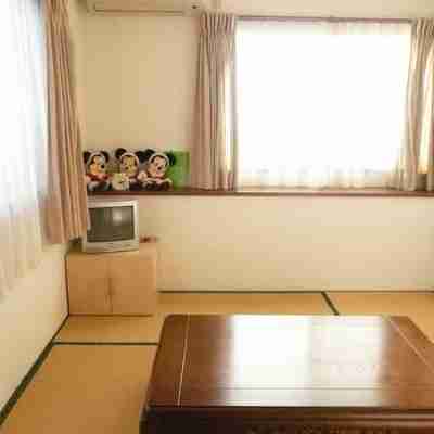 Japanese Style Pension Shukkuran Rooms