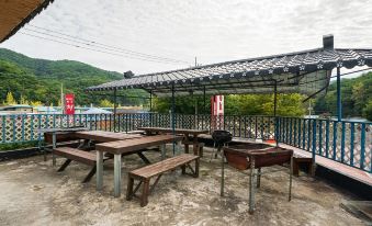 Boeun Songnisan OK Pension