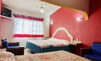 Hotel Santa Cruz - Housity