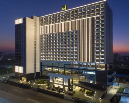 Taj Skyline Ahmedabad Hotels in Ahmedabad
