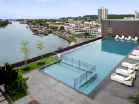 Pullman Miri Waterfront Hotels in Miri