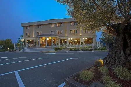 Hotel Os Olivos Отели в г. Mino