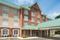 Comfort Inn & Suites Cuyahoga Falls - Akron Hotels in Akron