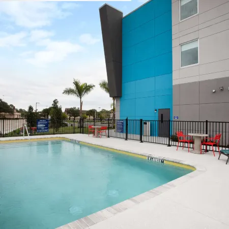 Tru by Hilton Bradenton I-75
