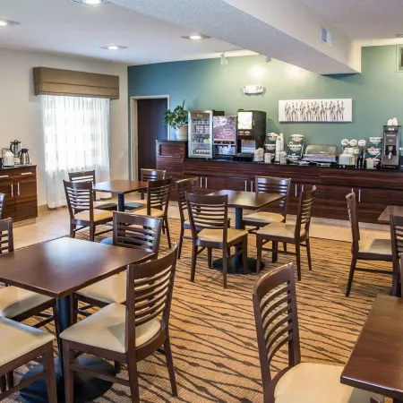 Sleep Inn & Suites Davenport - Quad Cities