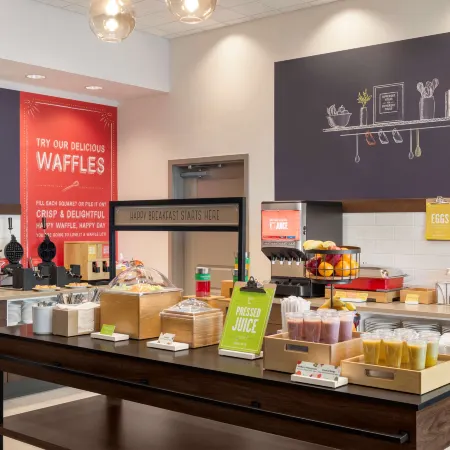Hampton Inn & Suites by Hilton Kelowna Airport BC