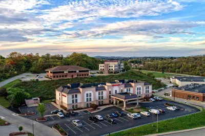 Hampton Inn Greensburg Hotels in Unity Township