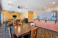 Clarion Inn Ormond Beach at Destination Daytona - Aamiainen