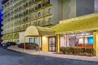 La Quinta Inn & Suites by Wyndham Stamford / New York City Hotels in Stamford