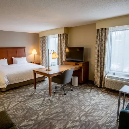 Hampton Inn & Suites Tilton