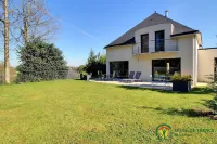 Villa le Nid Breton فنادق في Bignan