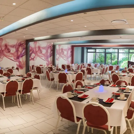 Logis Hôtel Restaurant le Fruitier