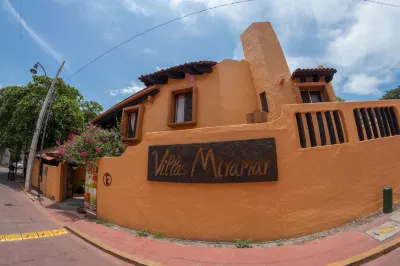 Villas Miramar Hotels near Playa Las gatas