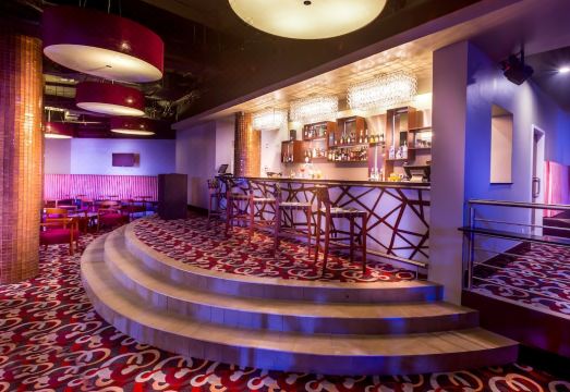 2. 파크 인 바이 ..