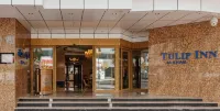 Crystal Plaza Al Majaz Hotel Hotels near Al Qasimia University