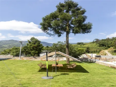 Ryan sunrise Valley B & B Отели рядом с достопримечательностью «Huayan National Forest Park»