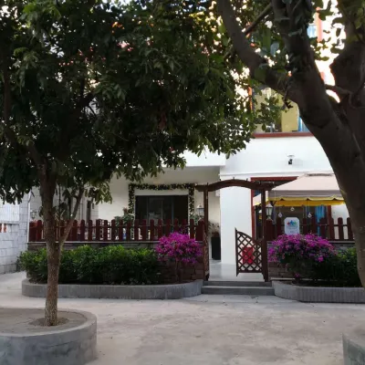 Shenzhen Haiyun Tiandi Themed Homestay Hotels near قلعة دايبنغ