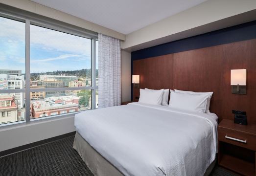 레지던스 인 바이 마리어트 버클리