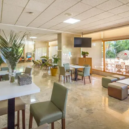 Apartamentos la Era Park