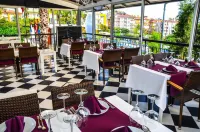 Ark Apart and Suite Hotel - breakfast