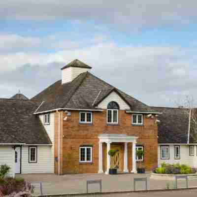 Sandford Springs Hotel and Golf Club Hotel Exterior