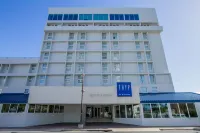 TRYP by Wyndham Isla Verde